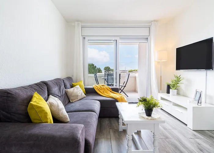 Penthouse - Sea Views & 5Min To Beach - Fast Wifi - Ac
