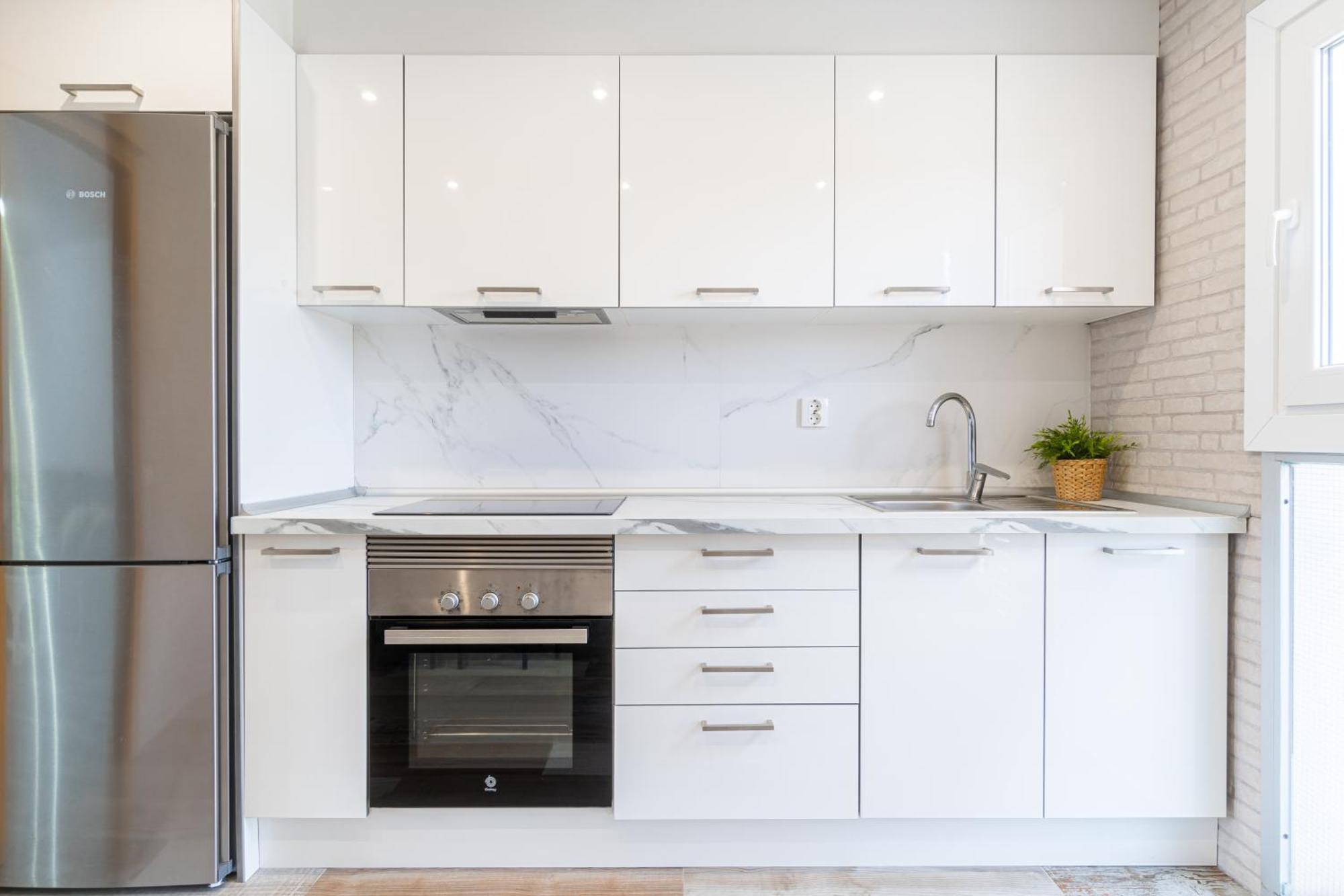 Apartment Penthouse - Sea Views & 5min To - Fast Wifi - Ac *