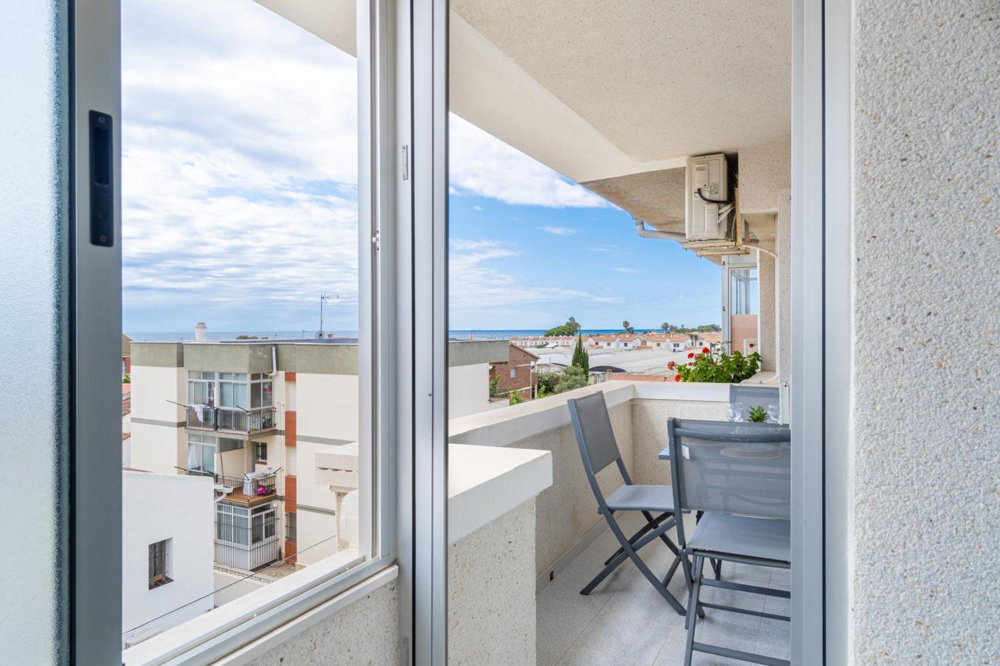 Penthouse - Sea Views & 5min To - Fast Wifi - Ac Creixell