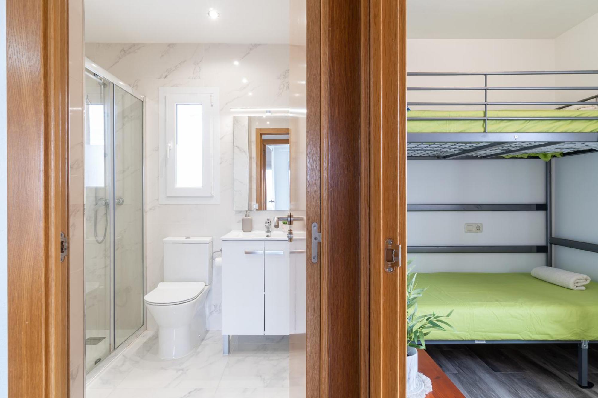 Penthouse - Sea Views & 5min To - Fast Wifi - Ac